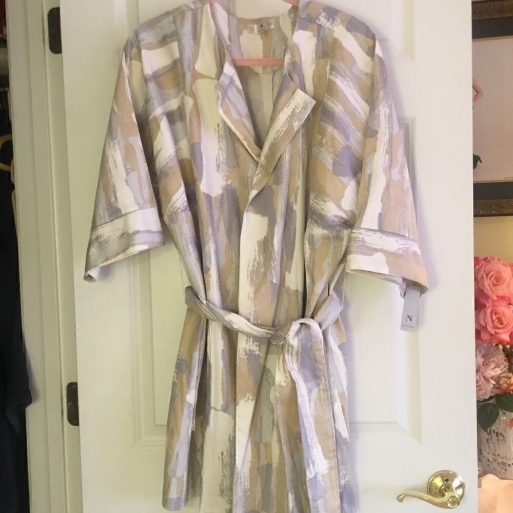 NWT. Natori brand Women’s Jacket w/3/4  Sleeves